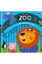 Peppa Pig: At the Zoo (Lift-the-Flap board book)